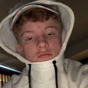 Meet your Posher, Gavin